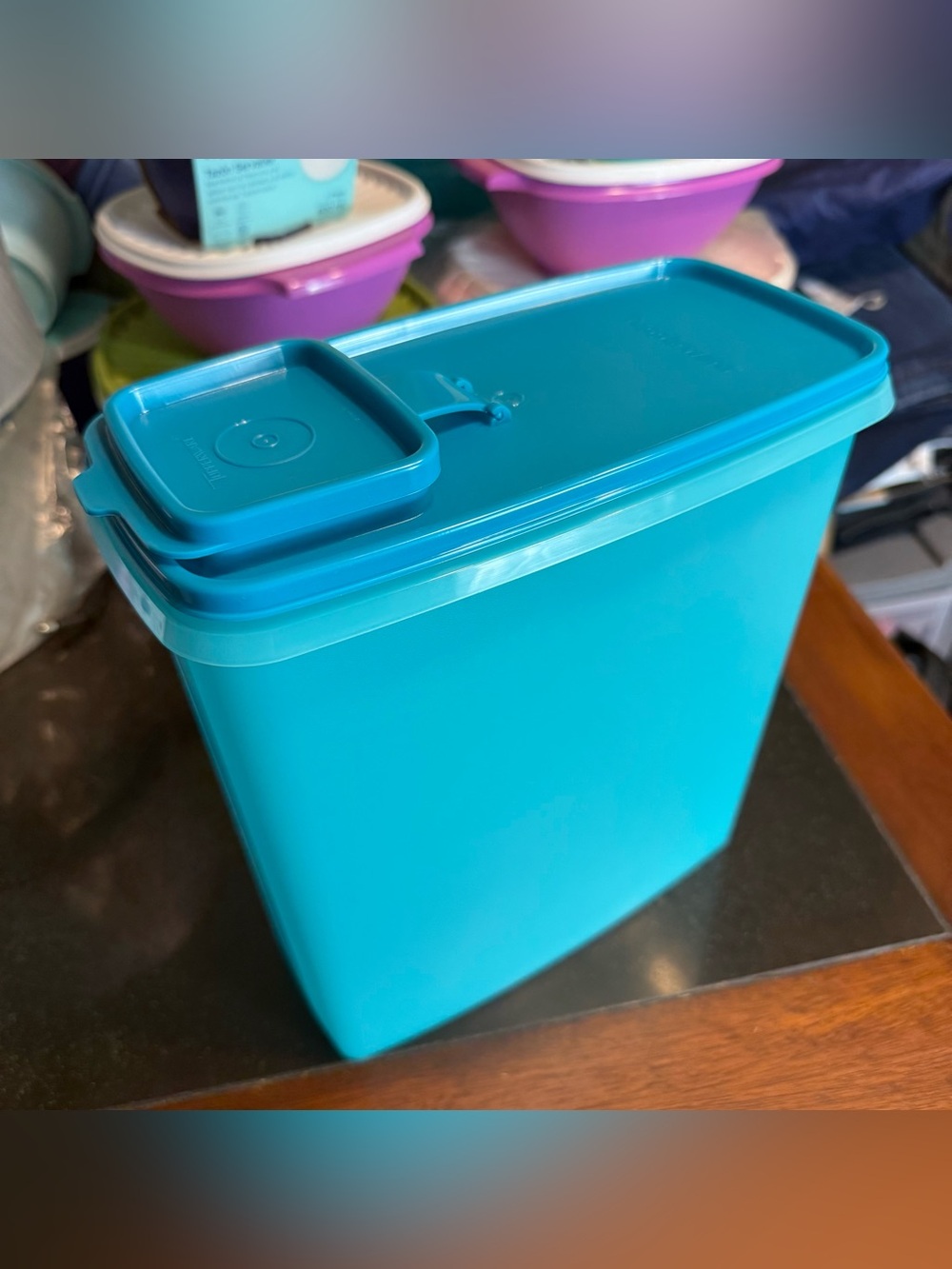 Tupperware Super Cereal Storer